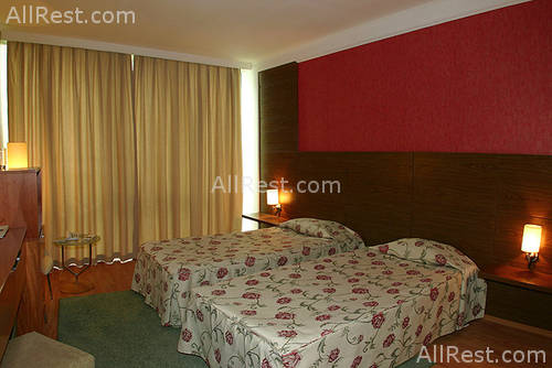Plaza Hotel 12